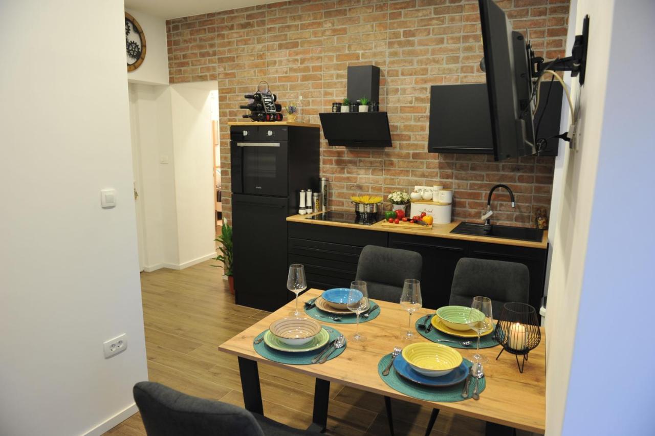 Secret Cave Apartment ริเยกา ภายนอก รูปภาพ